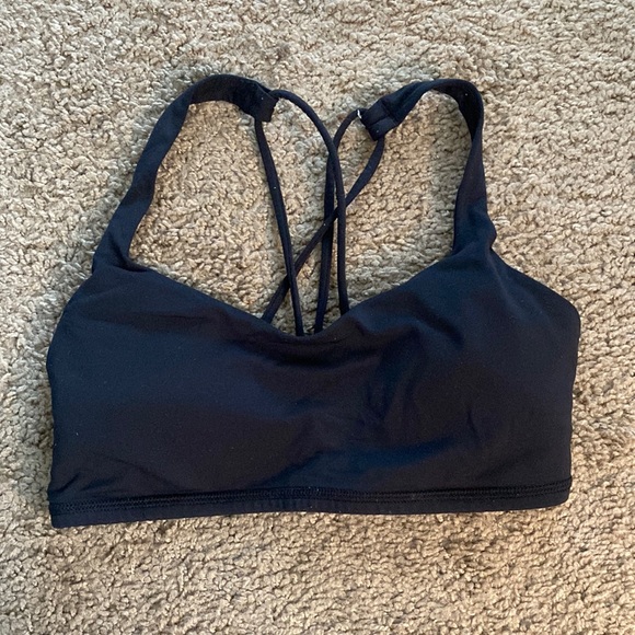 lululemon athletica Other - Lululemon free to be wild sports bra size 4